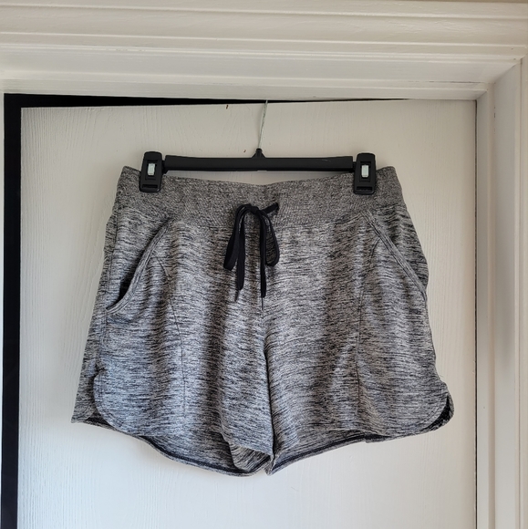 tek gear Pants - Grey athletic shorts